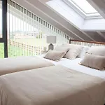 Wishome-villa Espectacular En Gran Jardin, Con Piscina Climatizada Privada Villa Prellezo