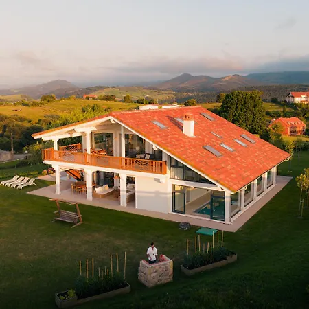 Wishome- Impresionante Villa Con Gran Jardin Y Piscina, Vistas Al Mar Y Picos De Europa * Преллесо