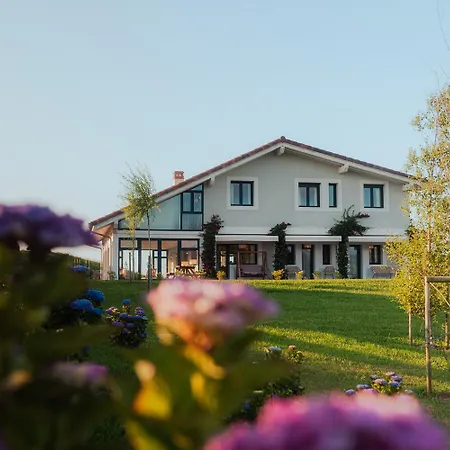 Wishome- Impresionante Villa Con Gran Jardin Y Piscina, Vistas Al Mar Y Picos De Europa *